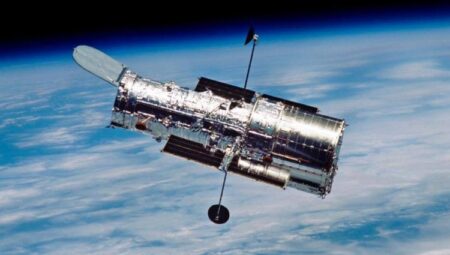 NASA, Hubble Teleskobunun 30. Yılına Özel 30 Fotoğraf Paylaştı