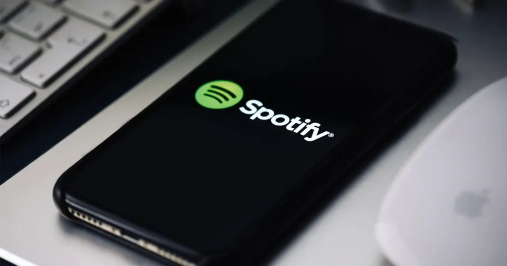 Apple, Spotify Connect kullanıcılarını şaşırttı