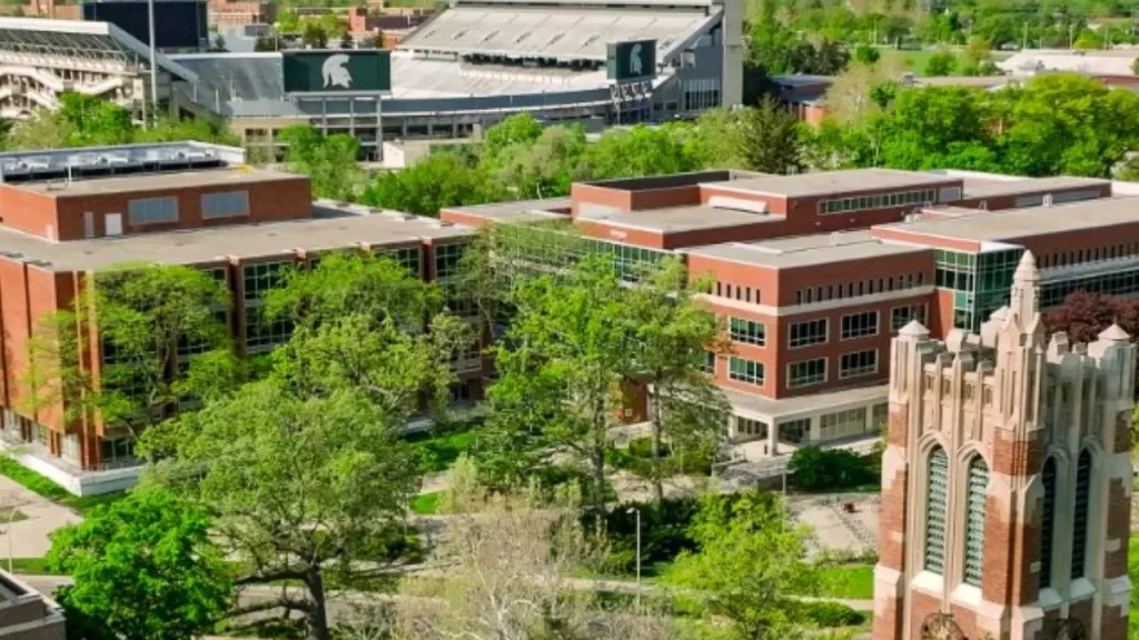 Apple, Michigan 4-H Citation Ödülü’nü kazandı!