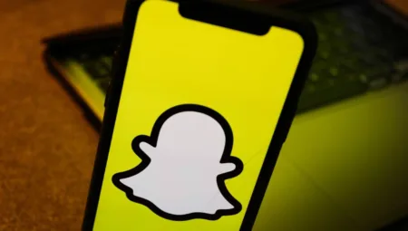 Snapchat karanlık mod nasıl yapılır?