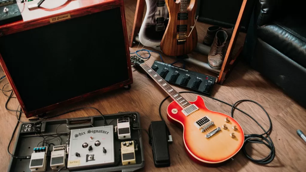 Elektro gitar çalanlar için en iyi bilgisayar programları!