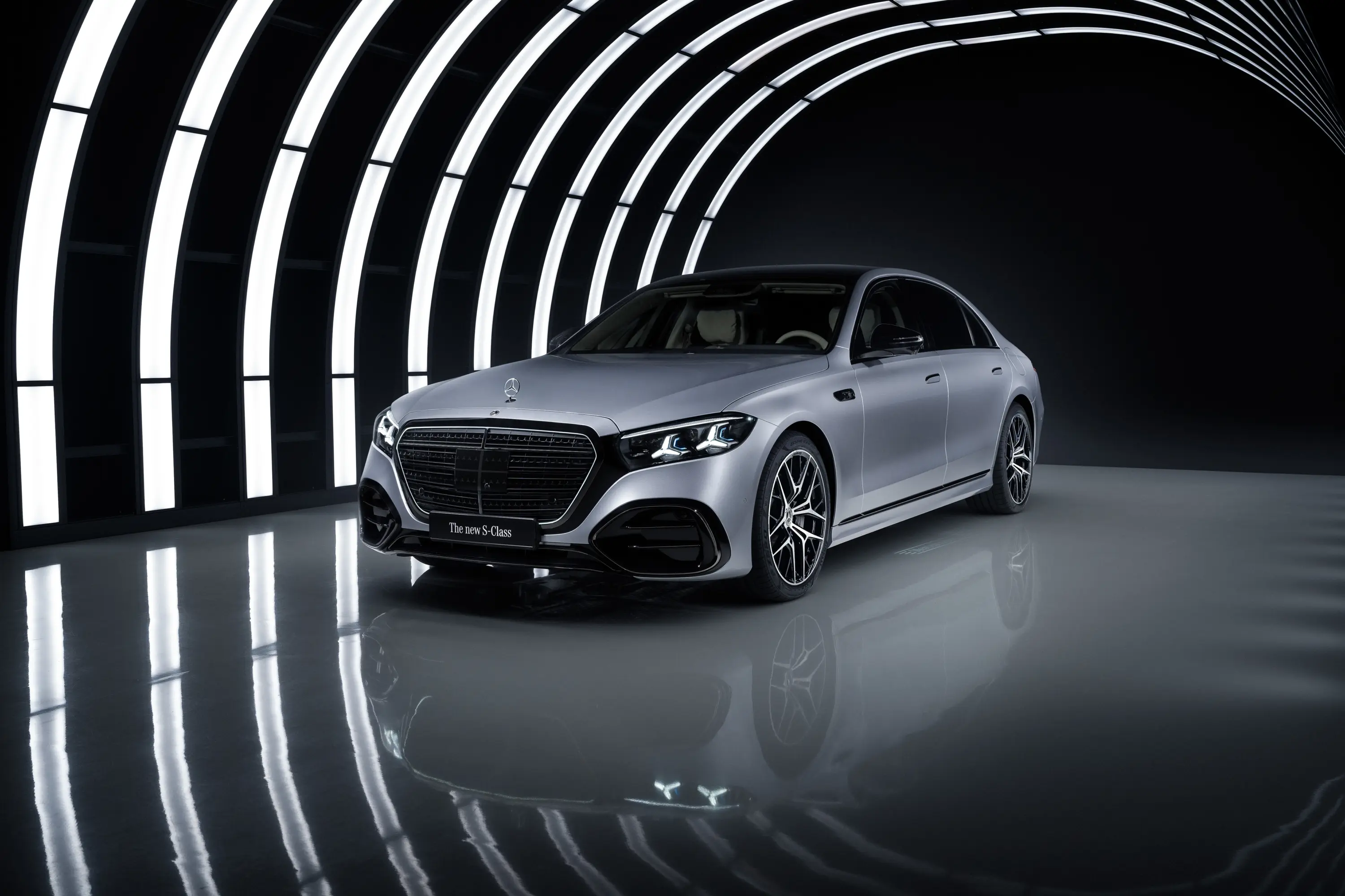 Yeni Mercedes-Benz S serisi tanıtıldı