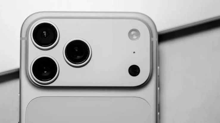 iPhone 18 Pro ve Pro Max ilk kez canlı görüntülendi