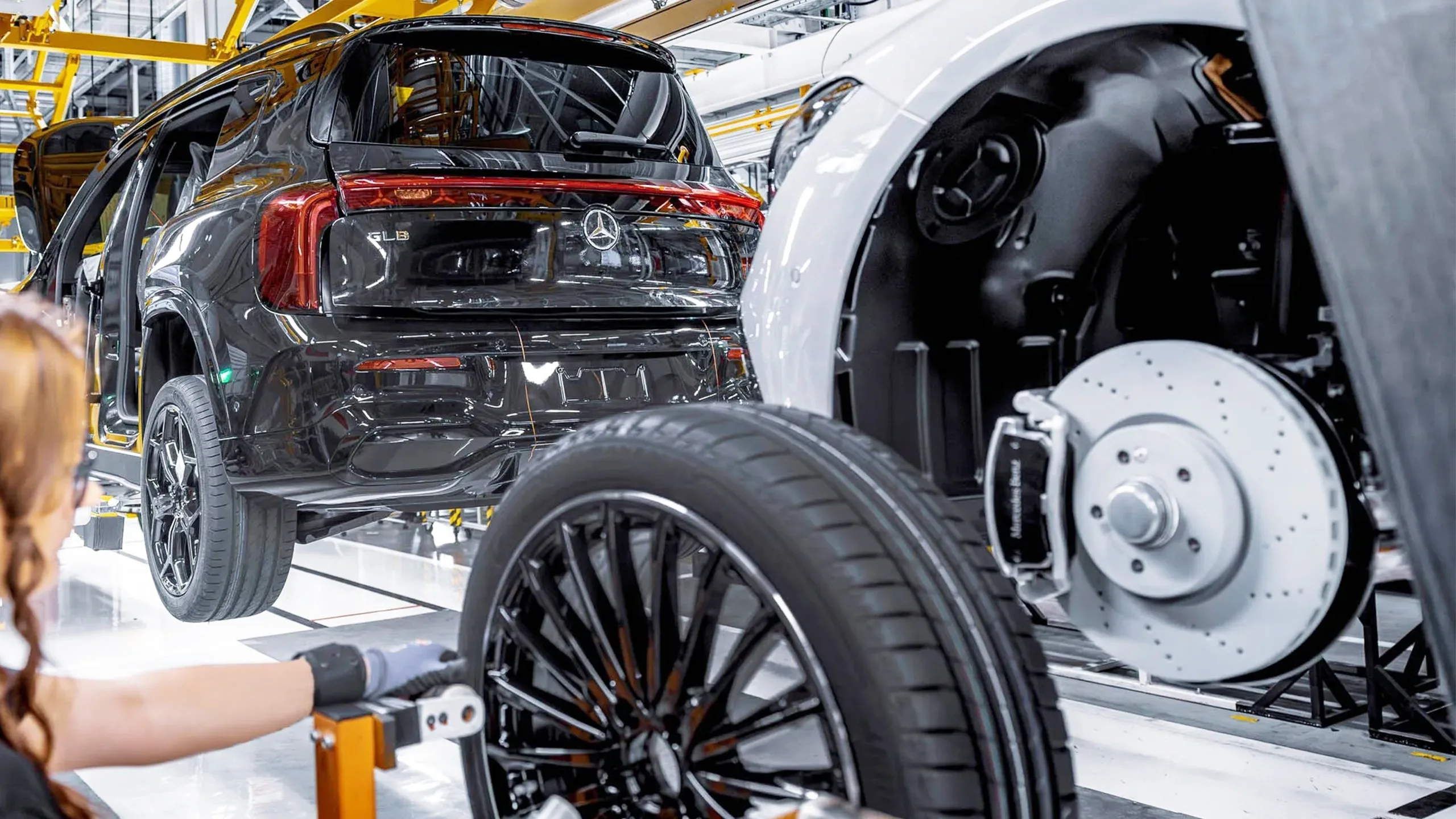 Mercedes-Benz Almanya’da iki fabrikasını kapatma riskiyle karşı karşıya!