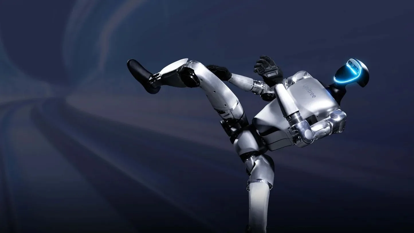 Rusya’da mağazada sergilenen insansı robot müşteriye saldırdı