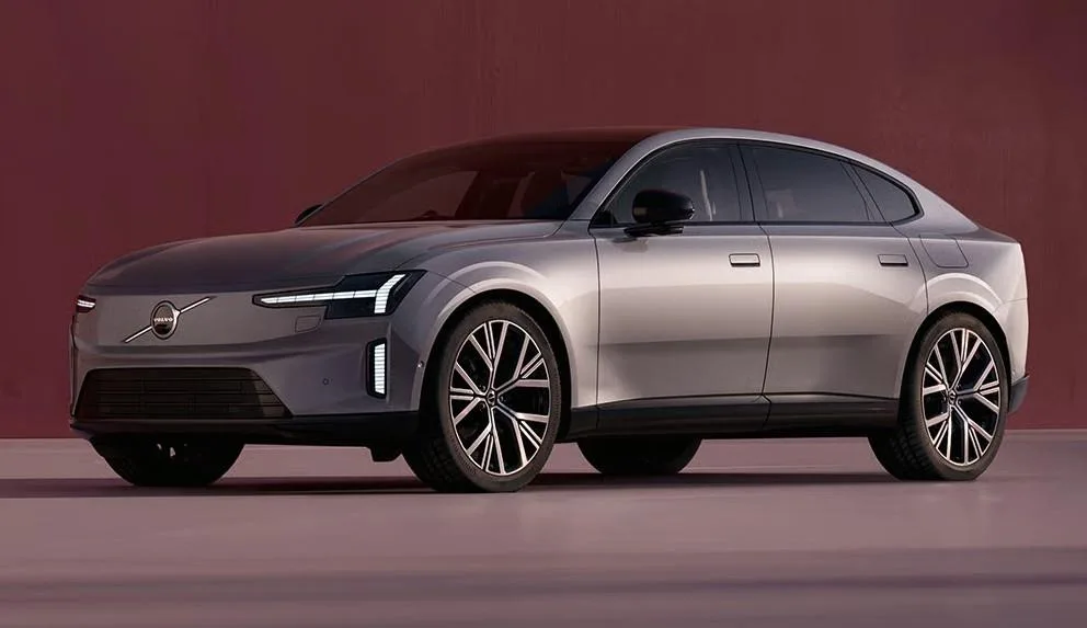 Tamamen elektrikli Volvo ES90 Türkiye’de satışa çıktı